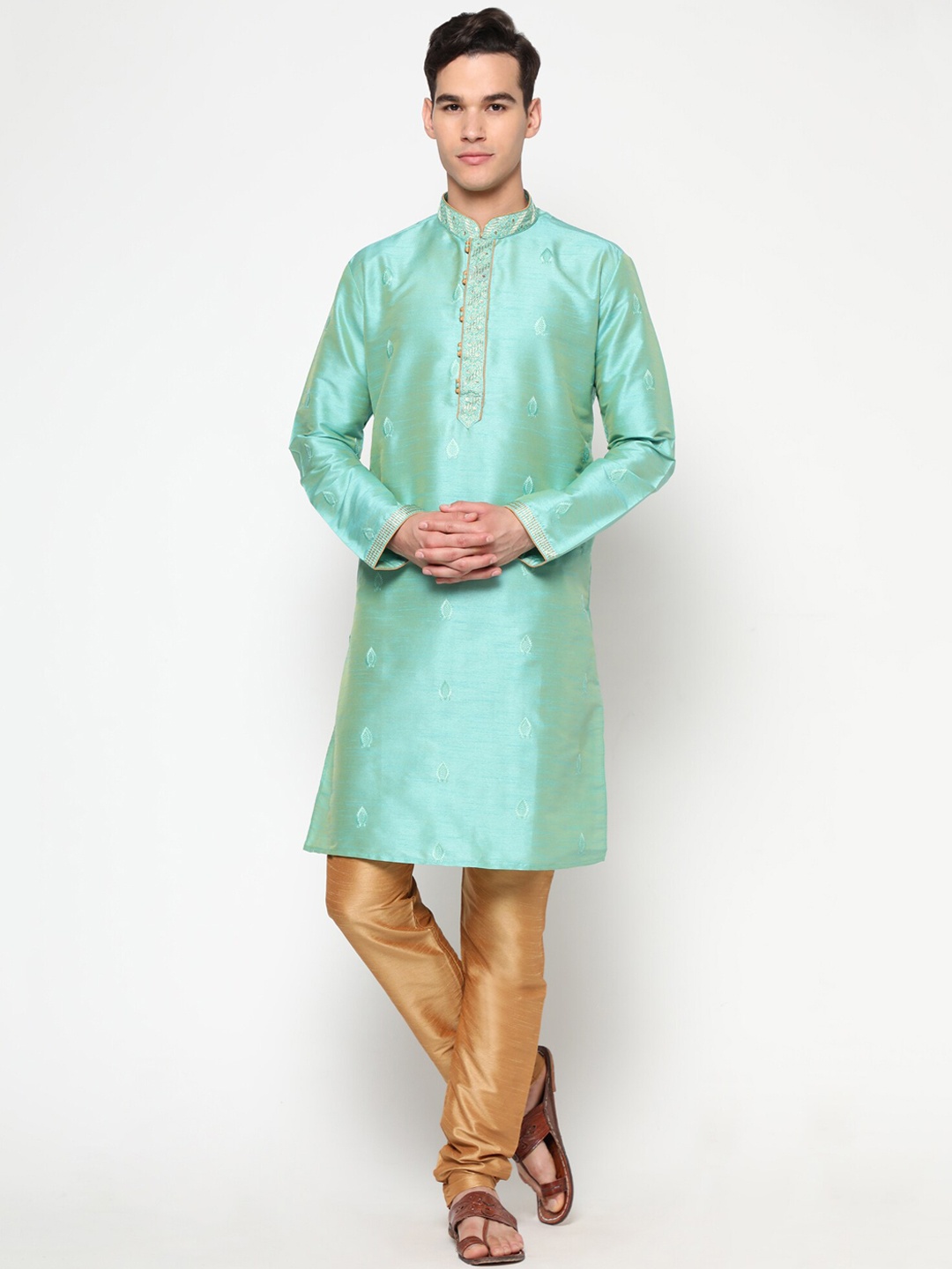 

GoStyle Men Sea Green Ethnic Motifs Embroidered Pure Cotton Kurta with Churidar
