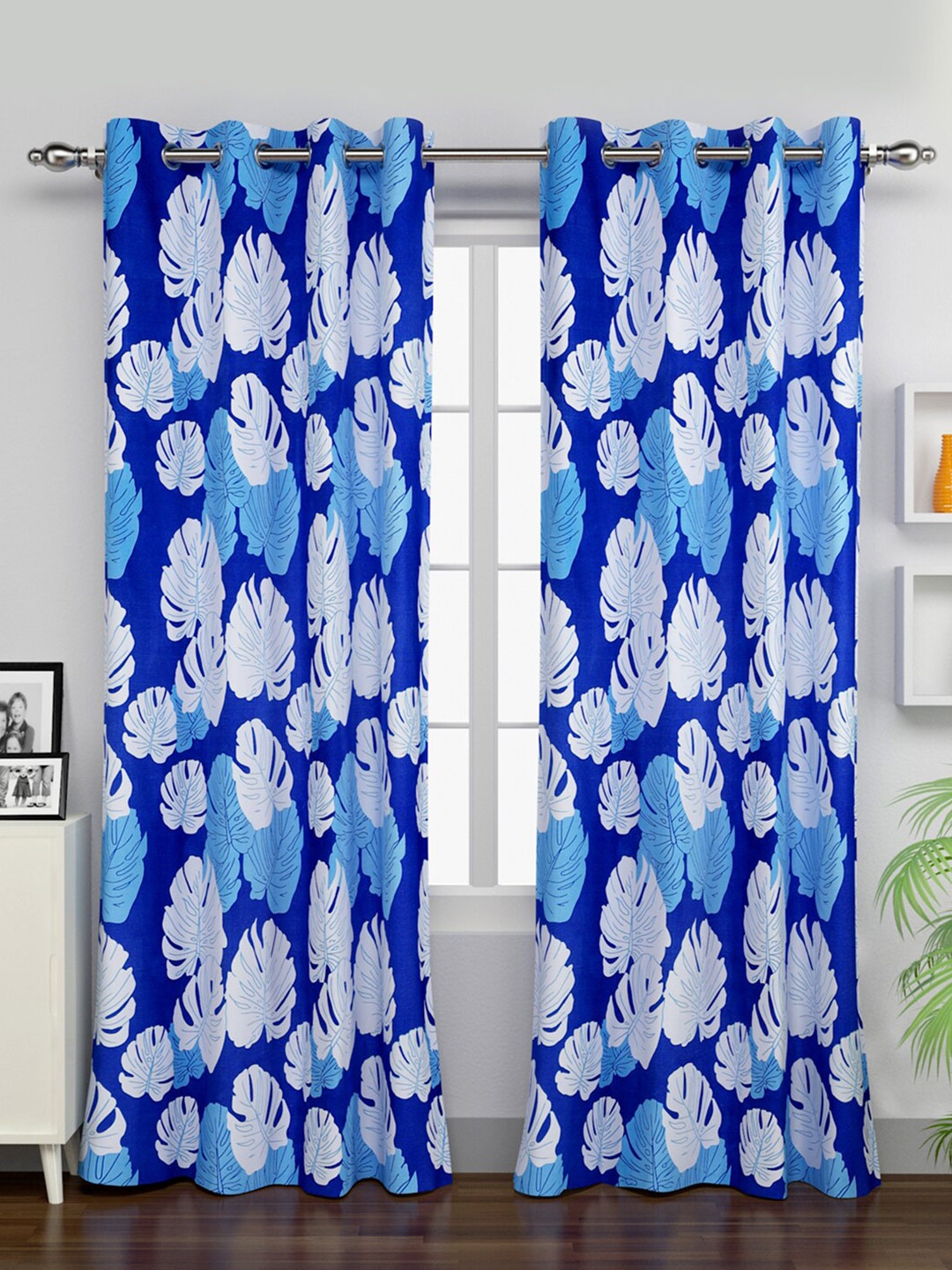 

Rubix Home Blue & White Set of 2 Floral Window Curtain
