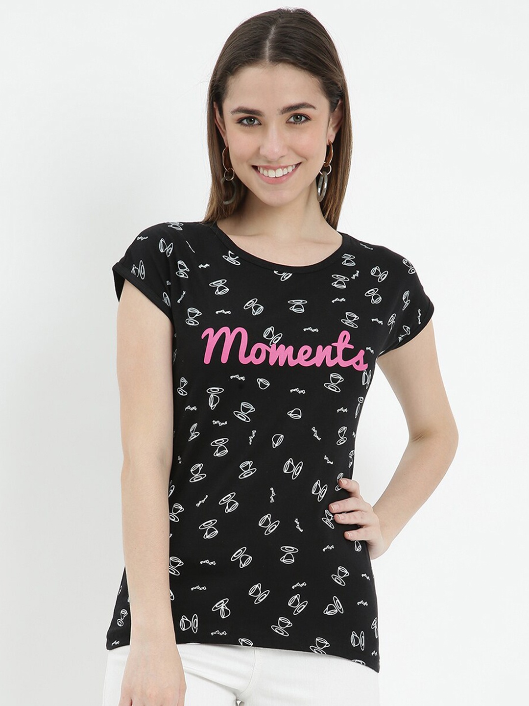 

V2 Value & Variety Black & White Printed Top