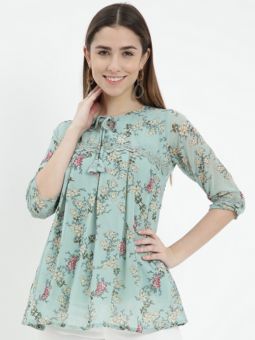 

V2 Value & Variety Green Floral Print Chiffon Top