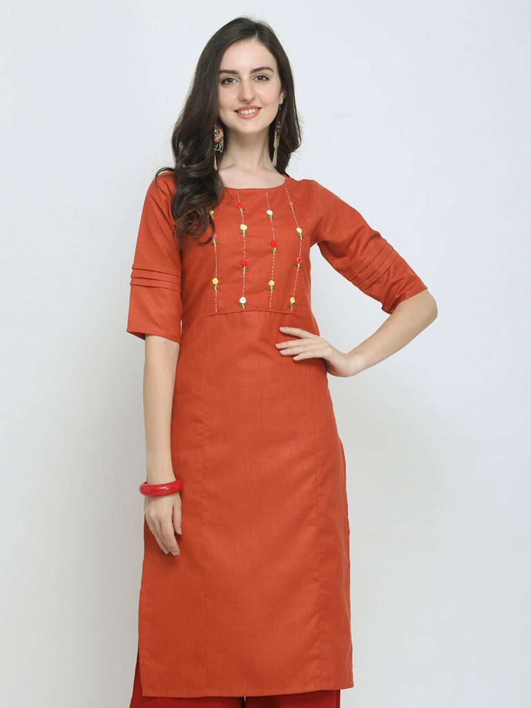 

SAPTRANGI Women Rust Embellished Thread Work Kurta