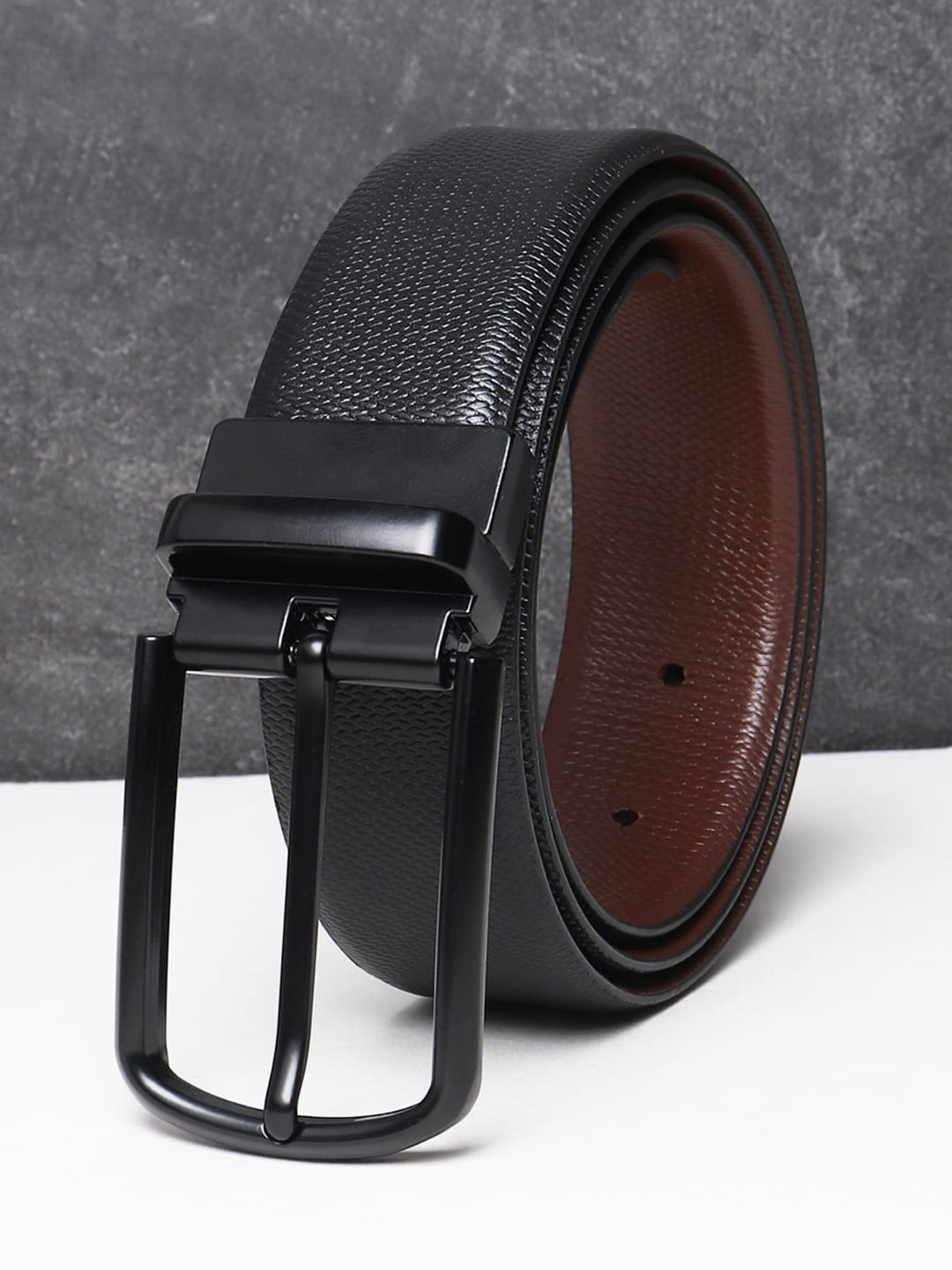 

Teakwood Leathers Men Black Textured Leather Formal Belt