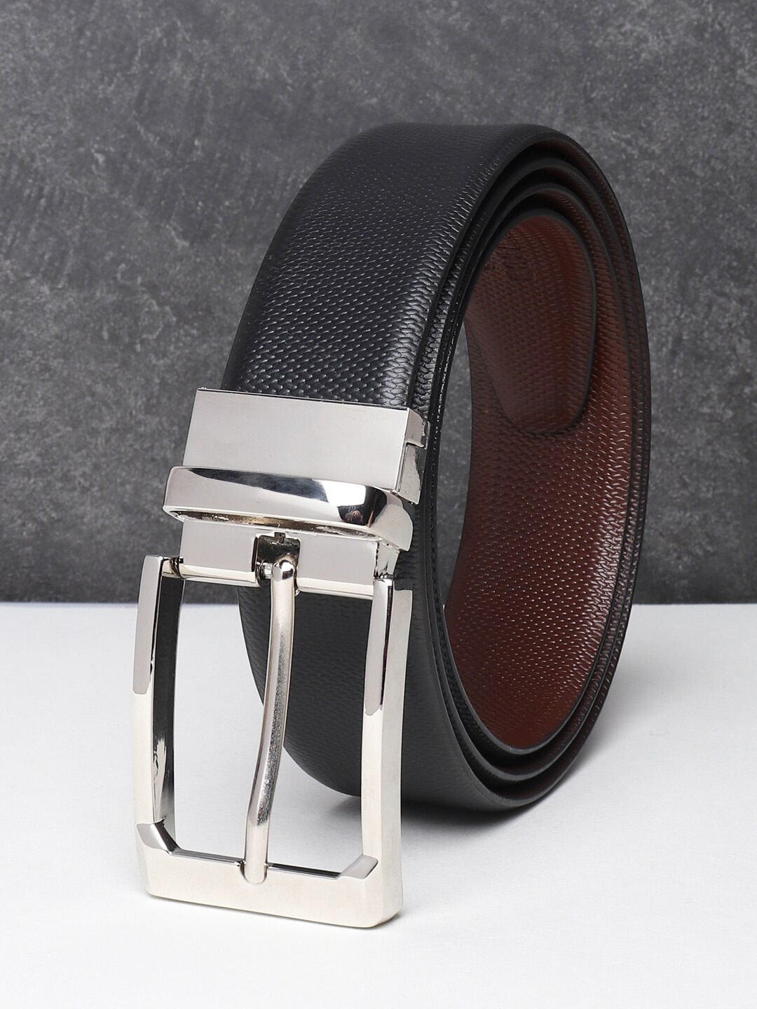 

Teakwood Leathers Men Black Textured Leather Formal Belt