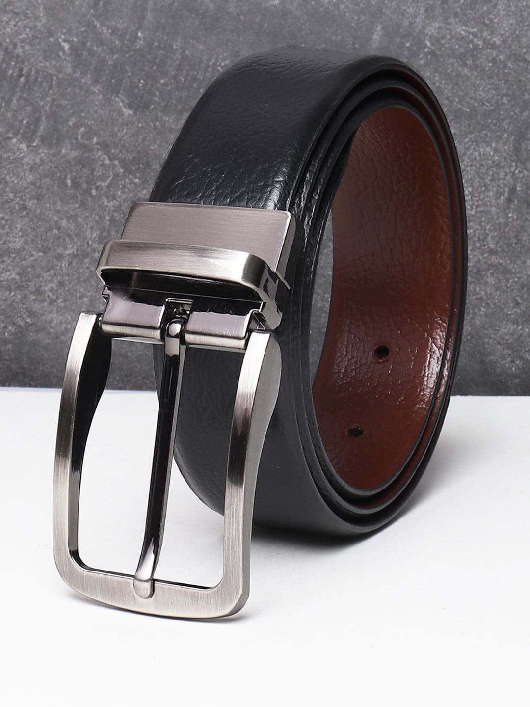 

Teakwood Leathers Men Black Textured Leather Formal Belt