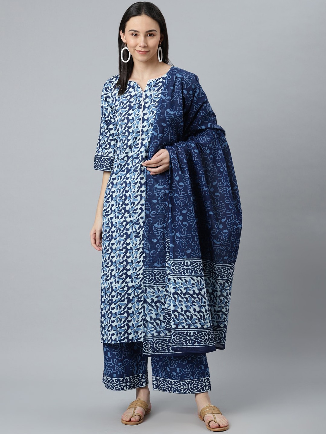 

Libas Women Blue Floral Printed Pleated Pure Cotton Kurti with Palazzos & With Dupatta
