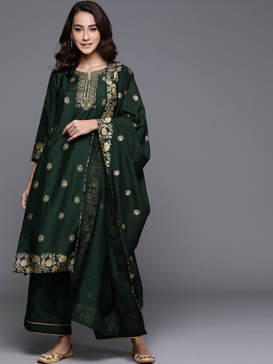 

Libas Women Green Ethnic Motifs Embroidered Kurta with Palazzos & With Dupatta