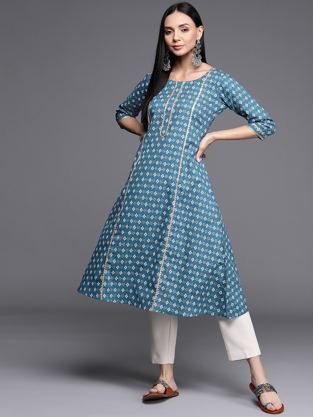 

Libas Women Blue Geometric Printed Gotta Patti Anarkali Kurta