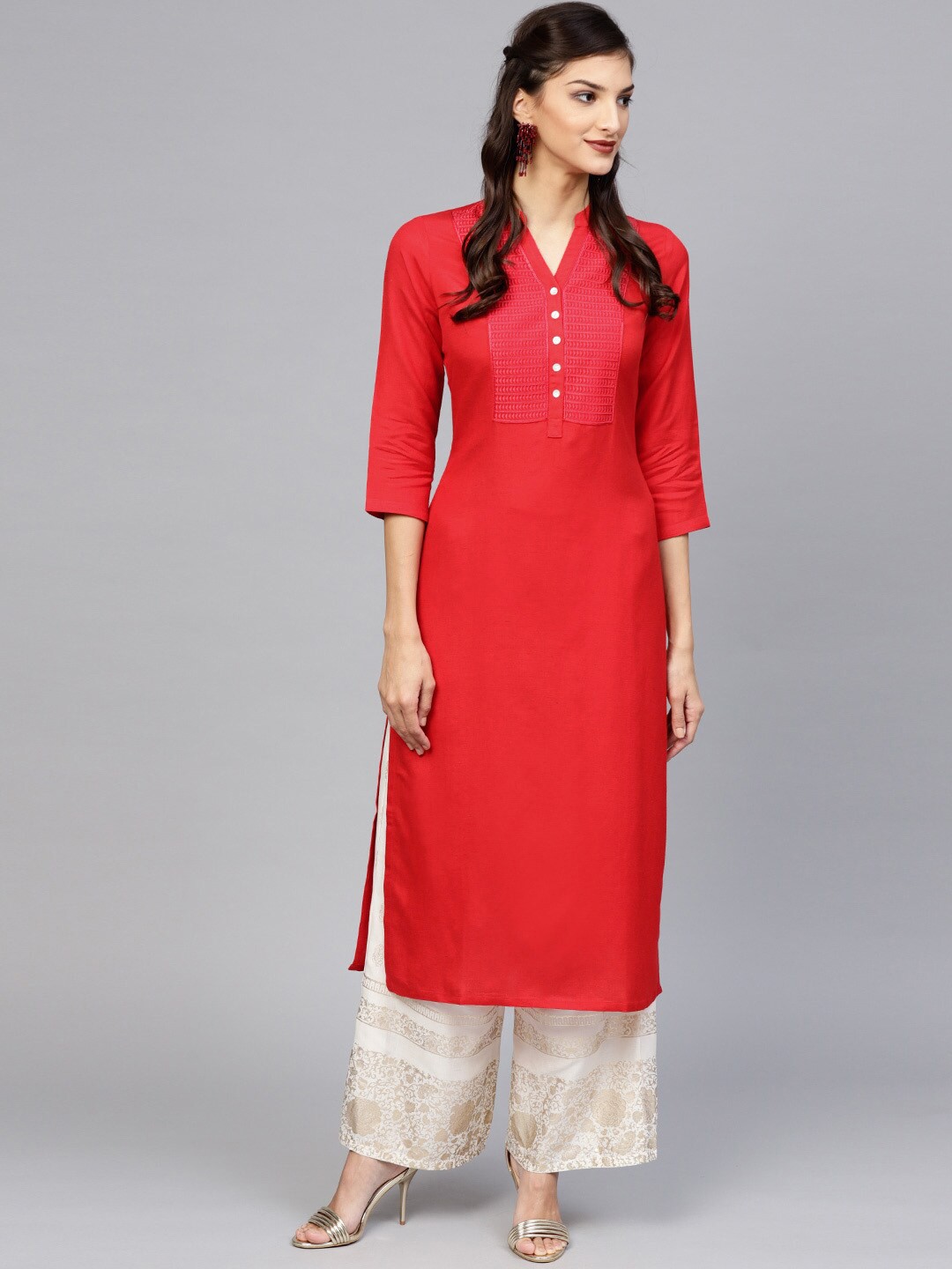 

Libas Women Red Solid Kurta