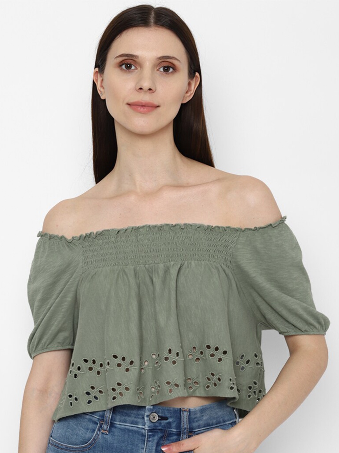 

AMERICAN EAGLE OUTFITTERS Green Off-Shoulder Blouson Crop Top