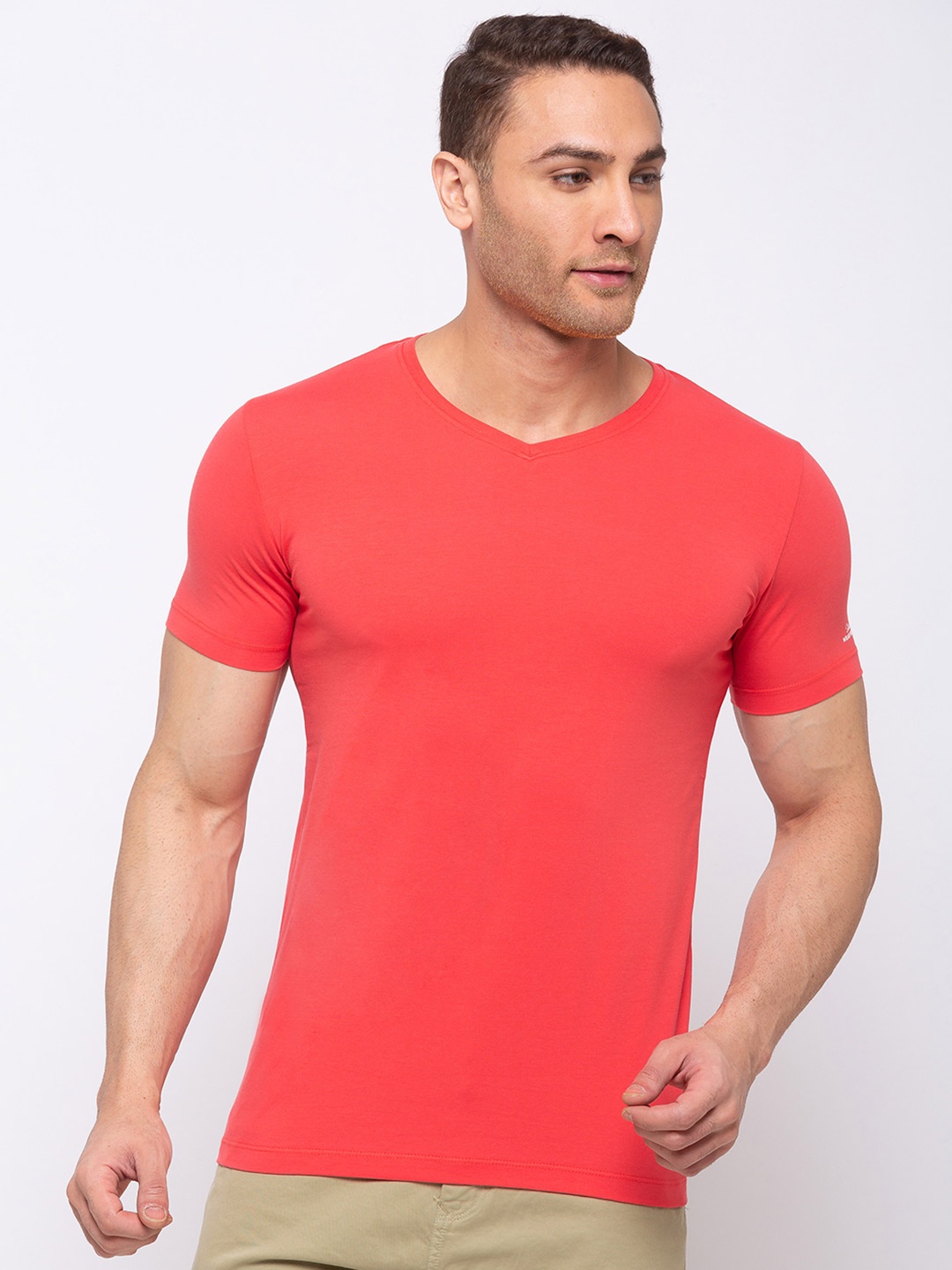 

Status Quo Men Pink V-Neck Solid Cotton T-shirt