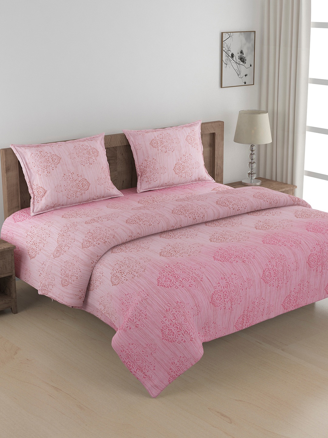 

SWAYAM Pink Ethnic Motif Design 200 TC Pure Cotton 4 Piece Queen Bedding Set