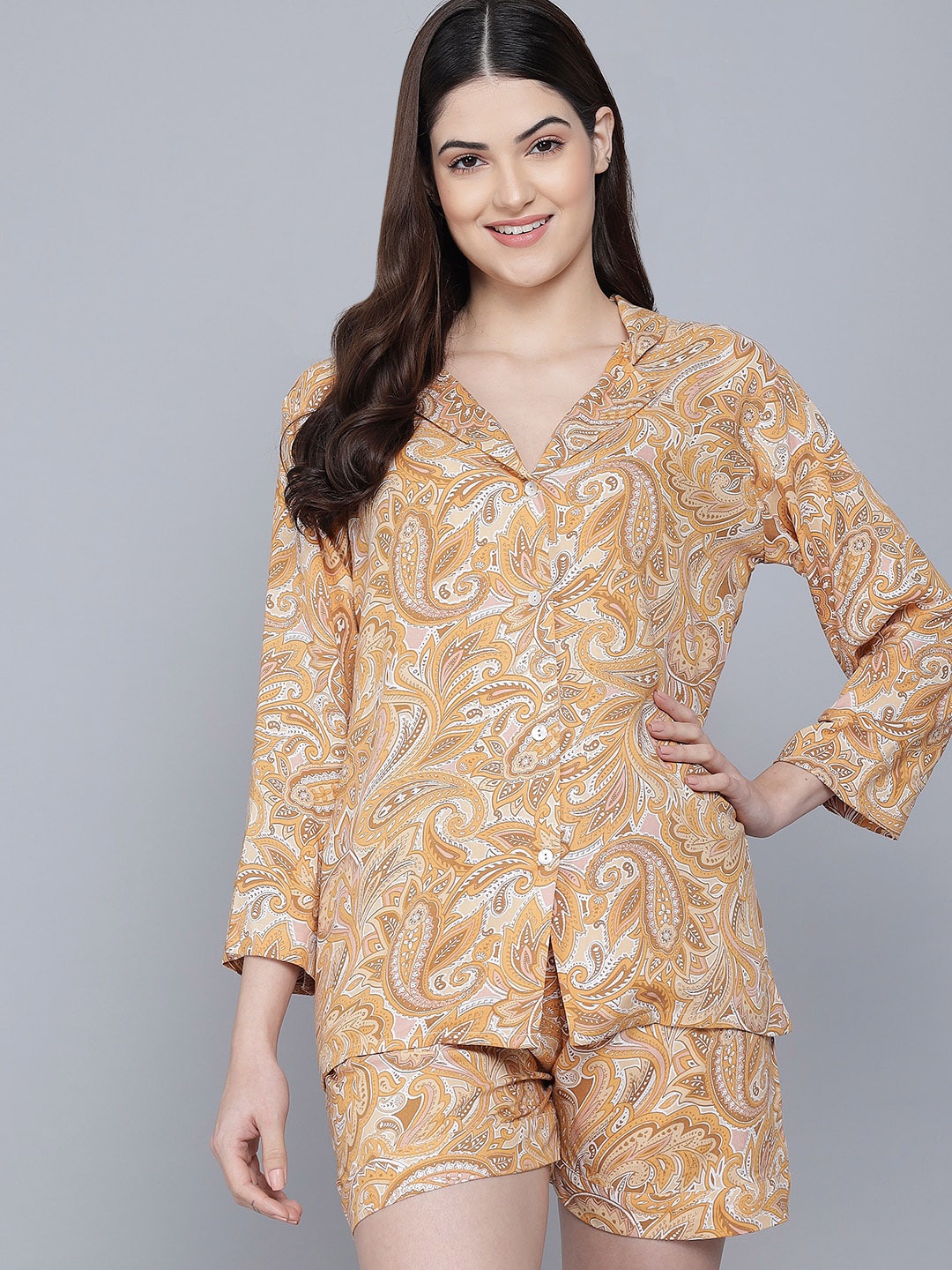 

SEPHANI Women Mustard & Beige Printed Night suit