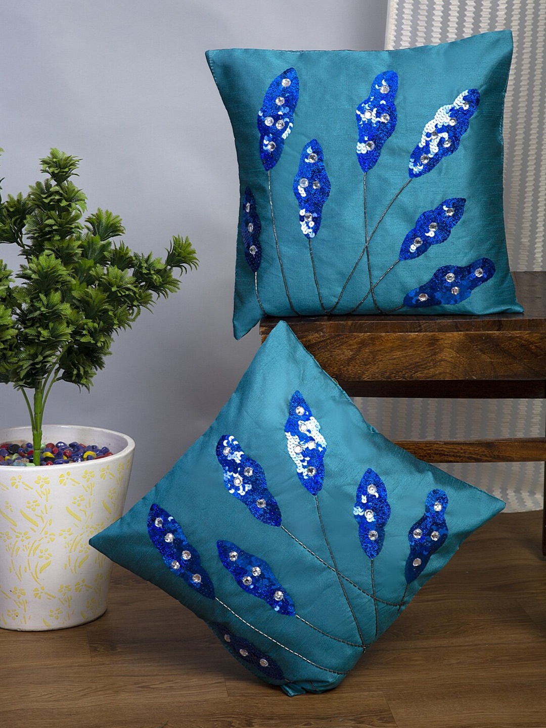 

Alina decor Teal Set of 2 Floral Square Cushion Covers