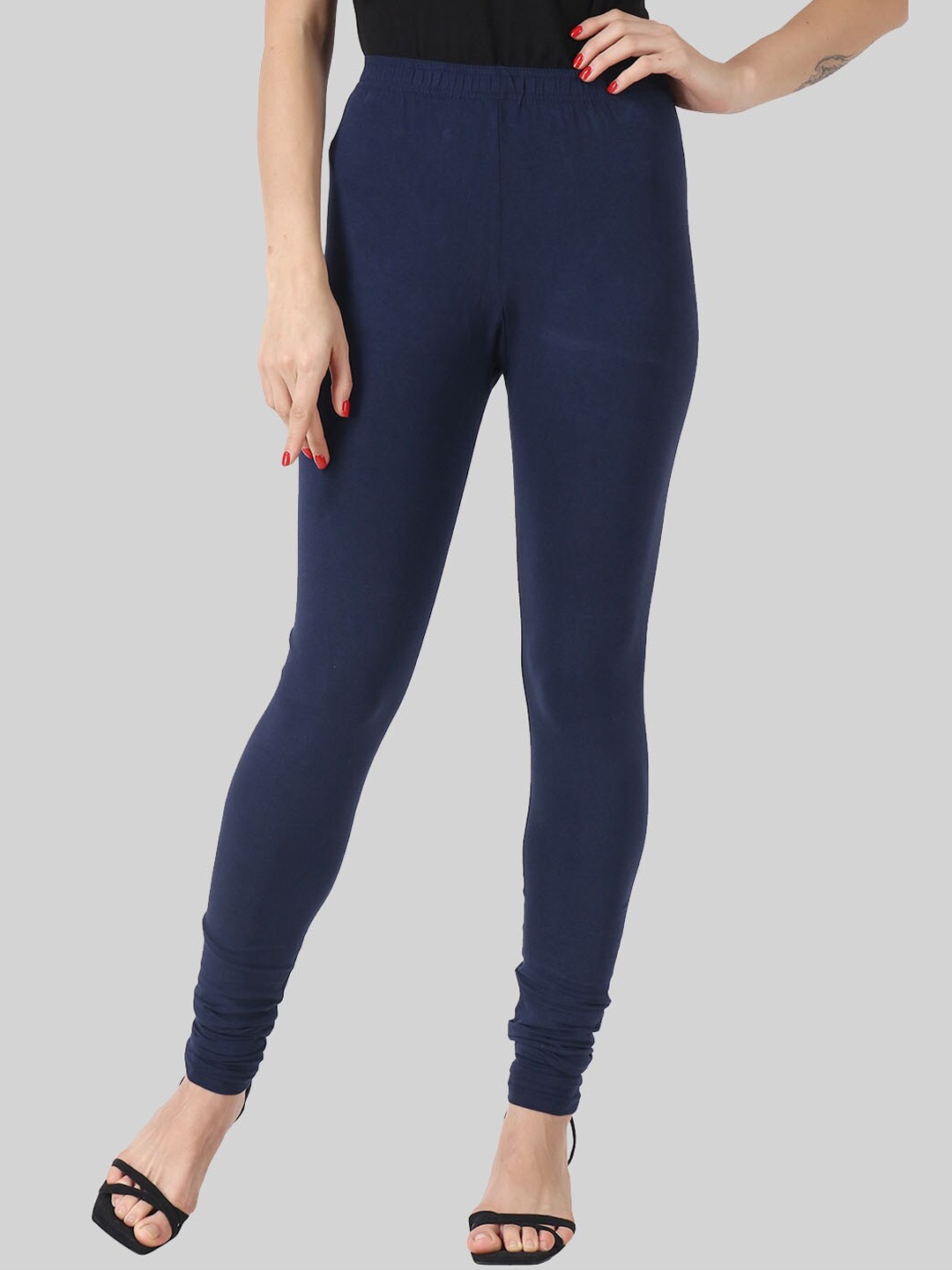 

SAUNDARYA Women Navy Blue Solid Churidar-Length Leggings