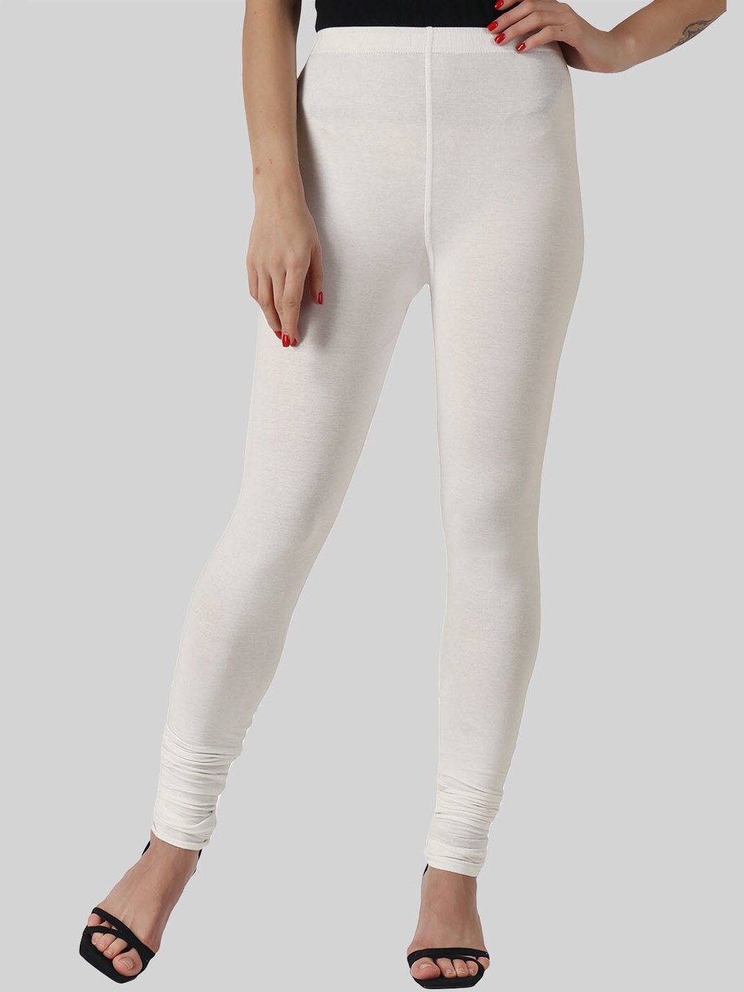 

SAUNDARYA Women Off-White Solid Churidar-Length Leggings