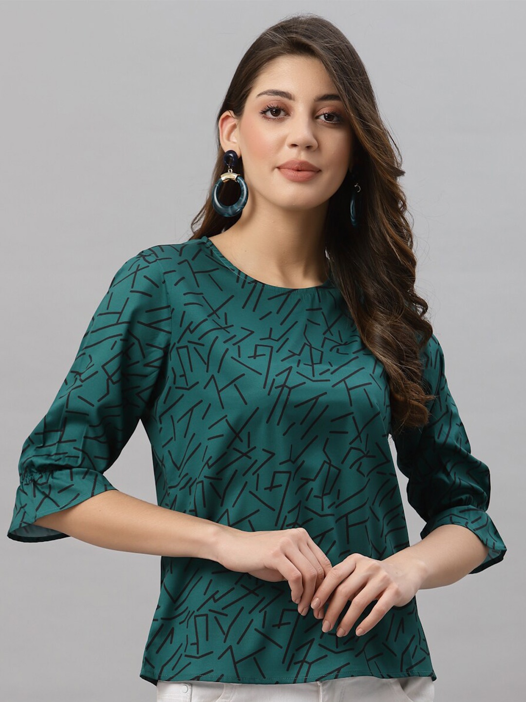 

Style Quotient Green & Black Print Crepe Top