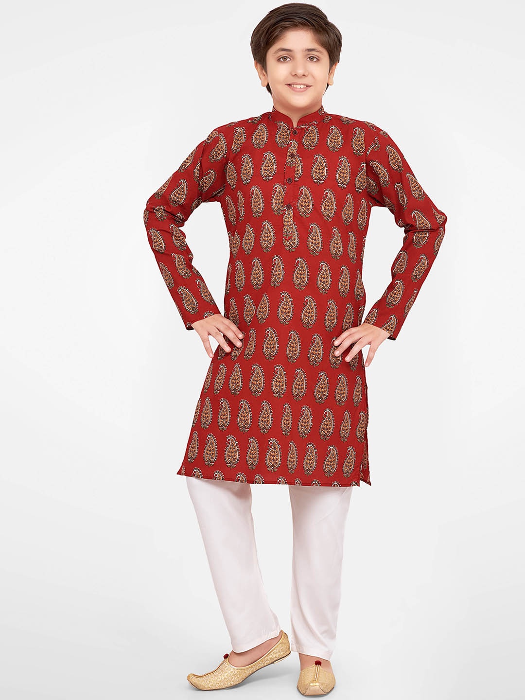 

Jeetethnics Boys Red Ethnic Motifs Printed Kurta with Pyjamas