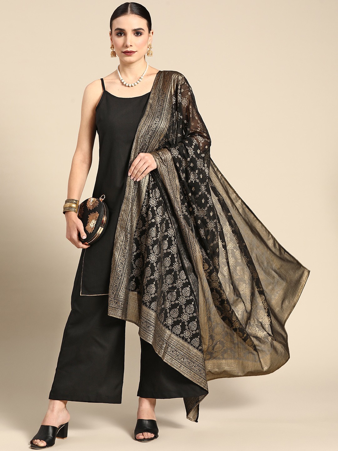 

Anouk Women Black Kurta with Palazzos & With Dupatta