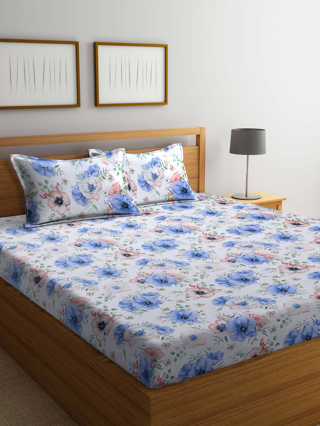 

BOMBAY DYEING Blue 144 TC Cotton Double Bedsheet, White