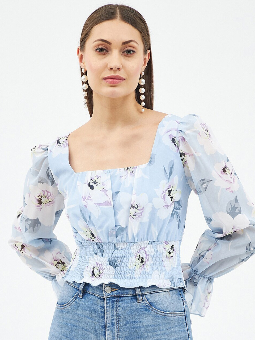 

Harpa Women Blue Floral Print Georgette Cinched Waist Smocked Crop Top
