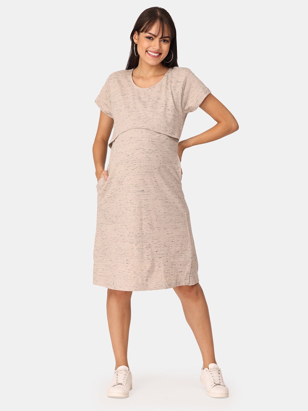 

The Mom Store Cream-Coloured Maternity A-Line Dress