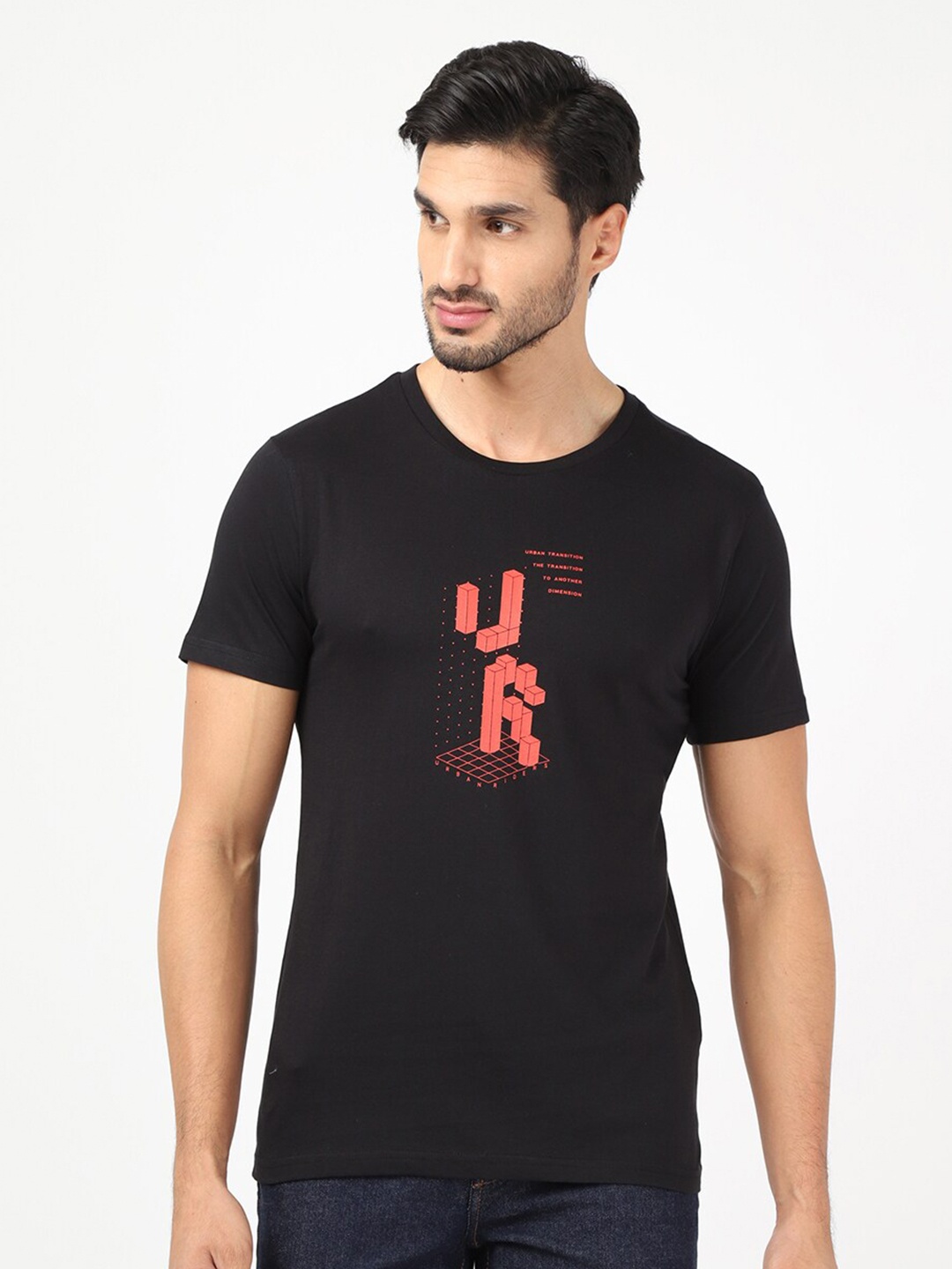 

Lee Men Black Typography Printed Slim Fit T-shirt
