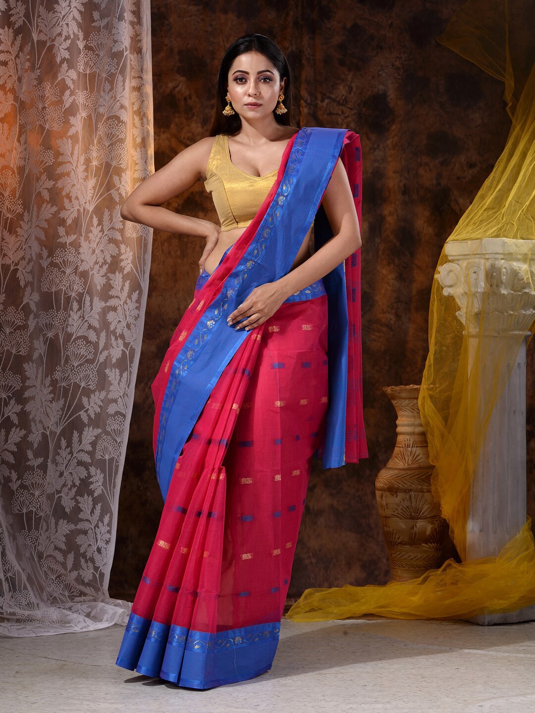 

Mitera Pink & Blue Pure Tant Cotton Saree