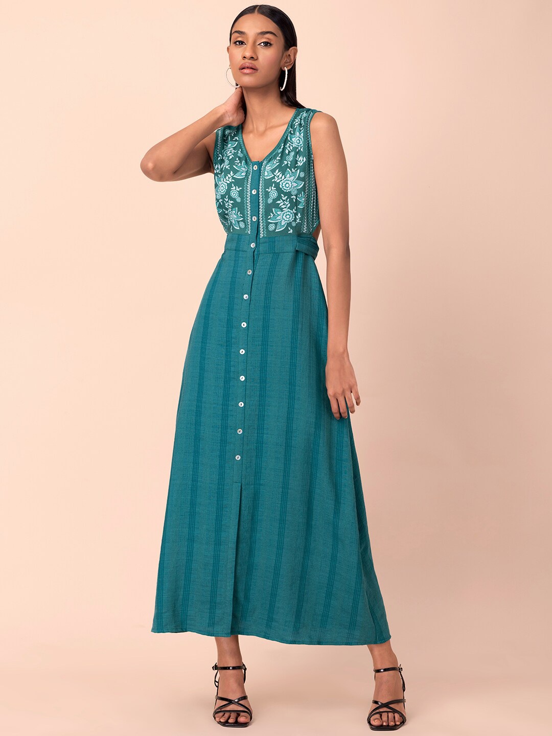 

INDYA Women Blue Floral Printed Cut Out Waist Anarkali Kurta