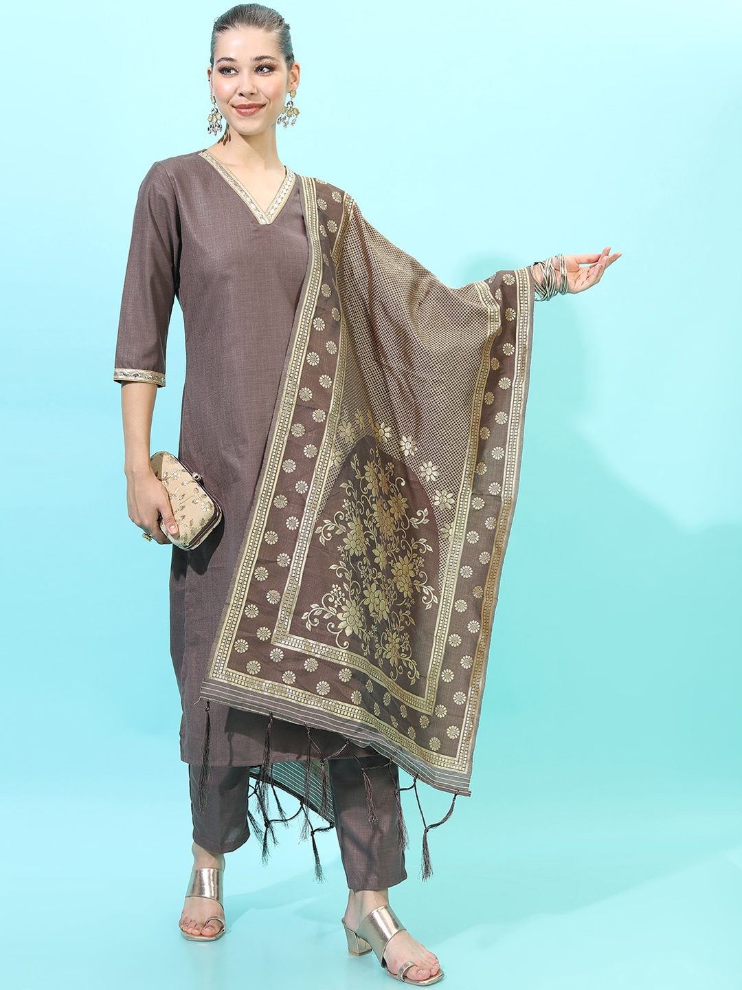 

Vishudh Women Brown Kurta Set With Dupatta