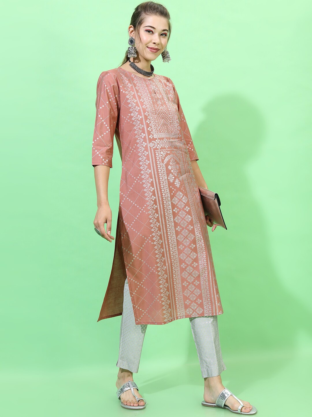 

Vishudh Women Orange Viscose Rayon Kurta