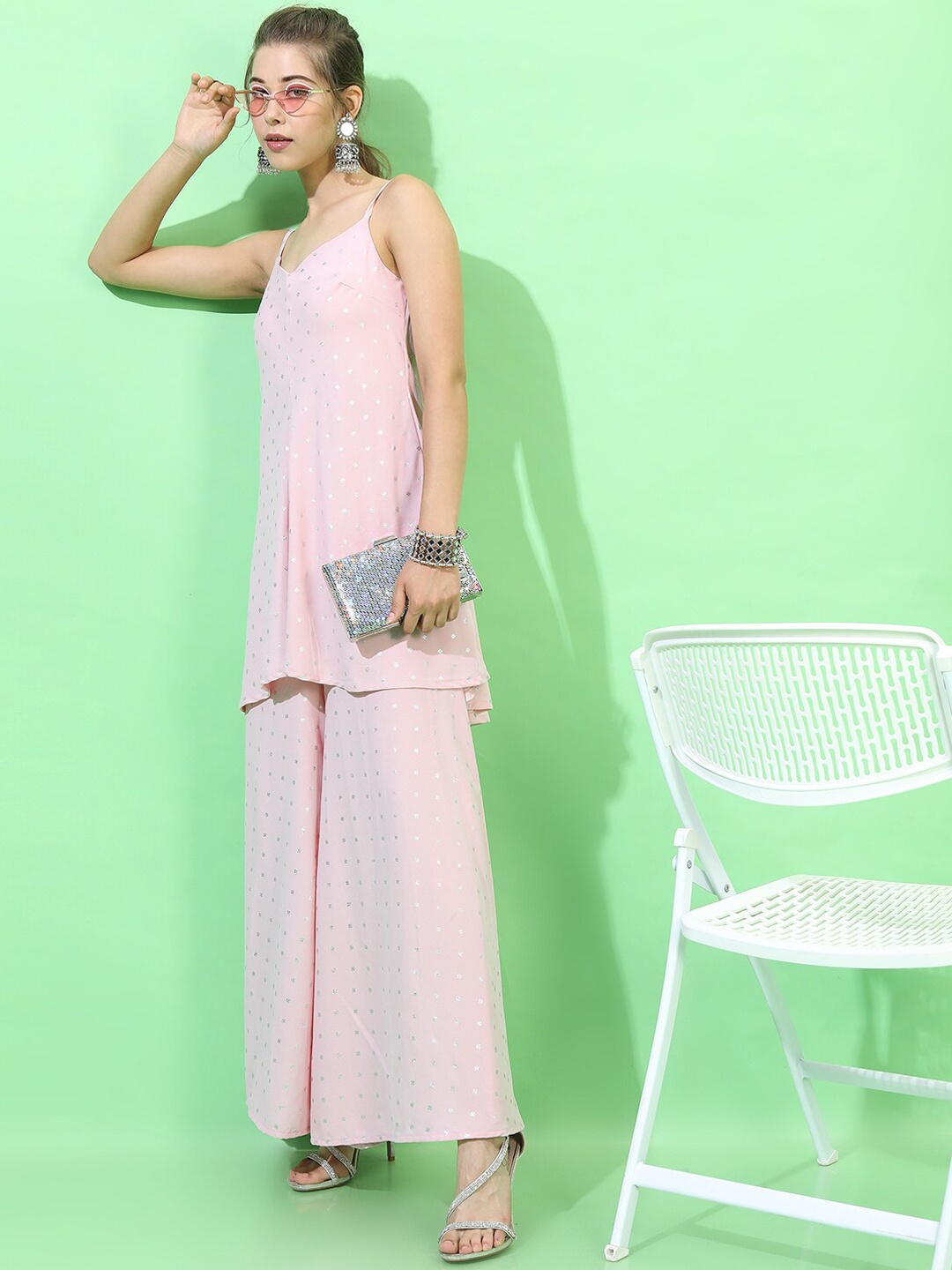 

Vishudh Women Self-Design Viscose Rayon Kurta And Plazzo, Pink