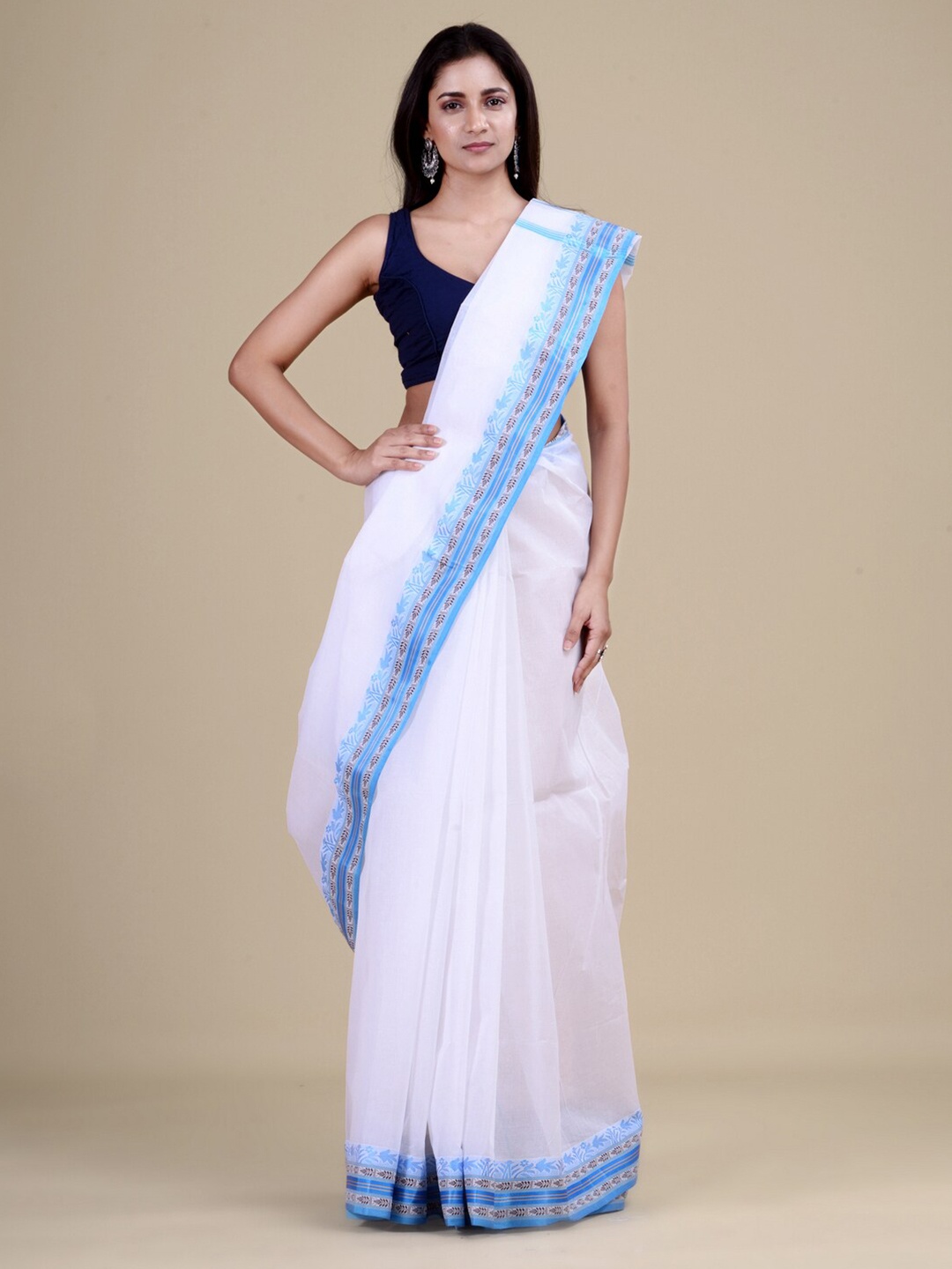 

Laa Calcutta Women White & Blue Woven Design Zari Jute Silk Jamdani Saree