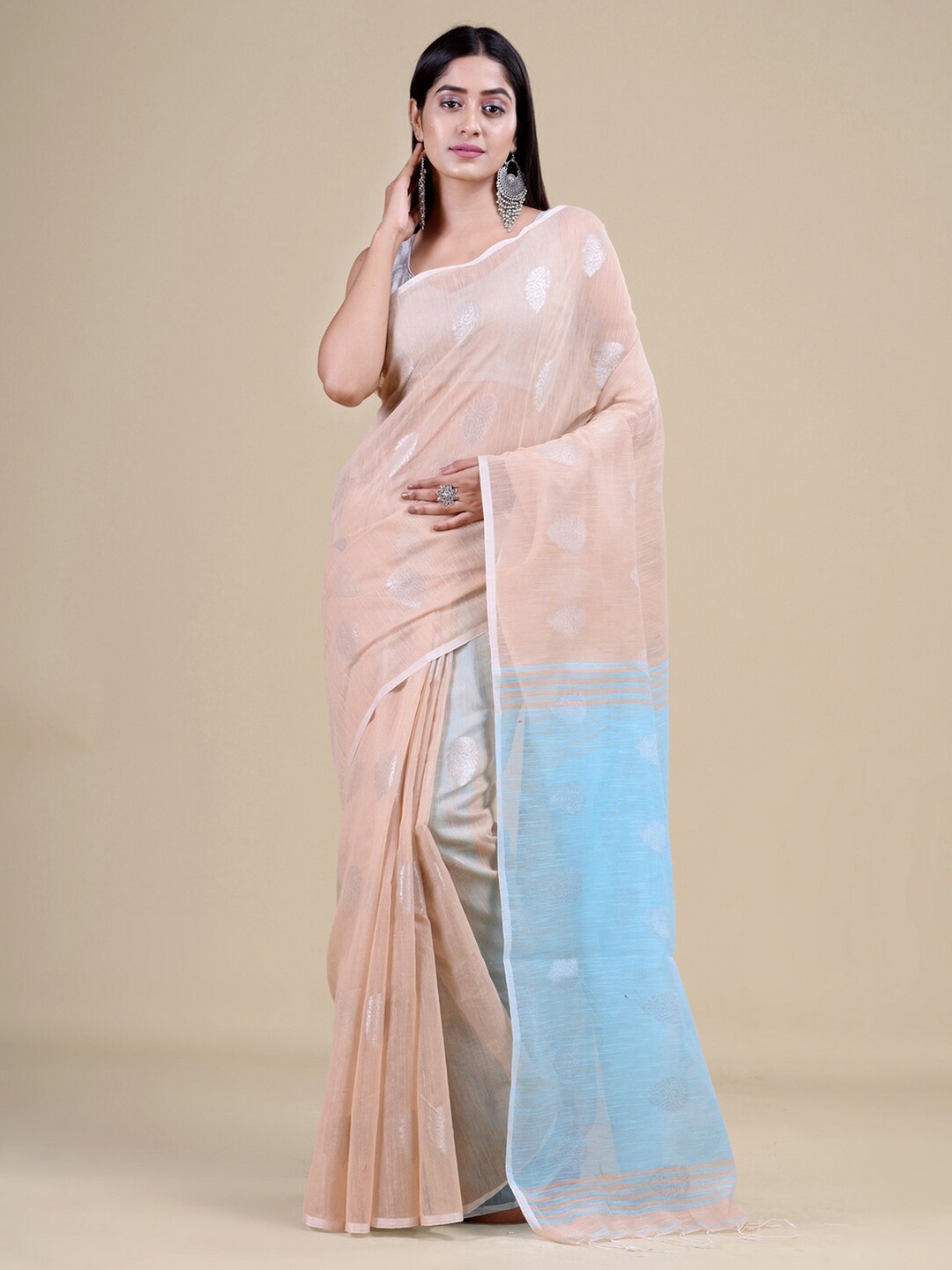 

Laa Calcutta Beige & Blue Woven Design Jute Silk Jamdani Saree