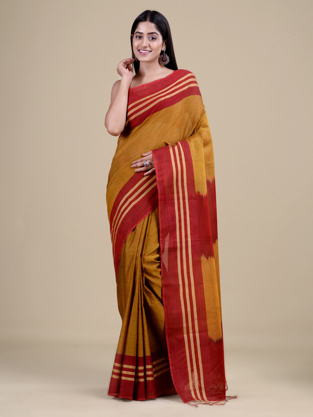 

Laa Calcutta Yellow & Red Striped Jute Silk Jamdani Saree