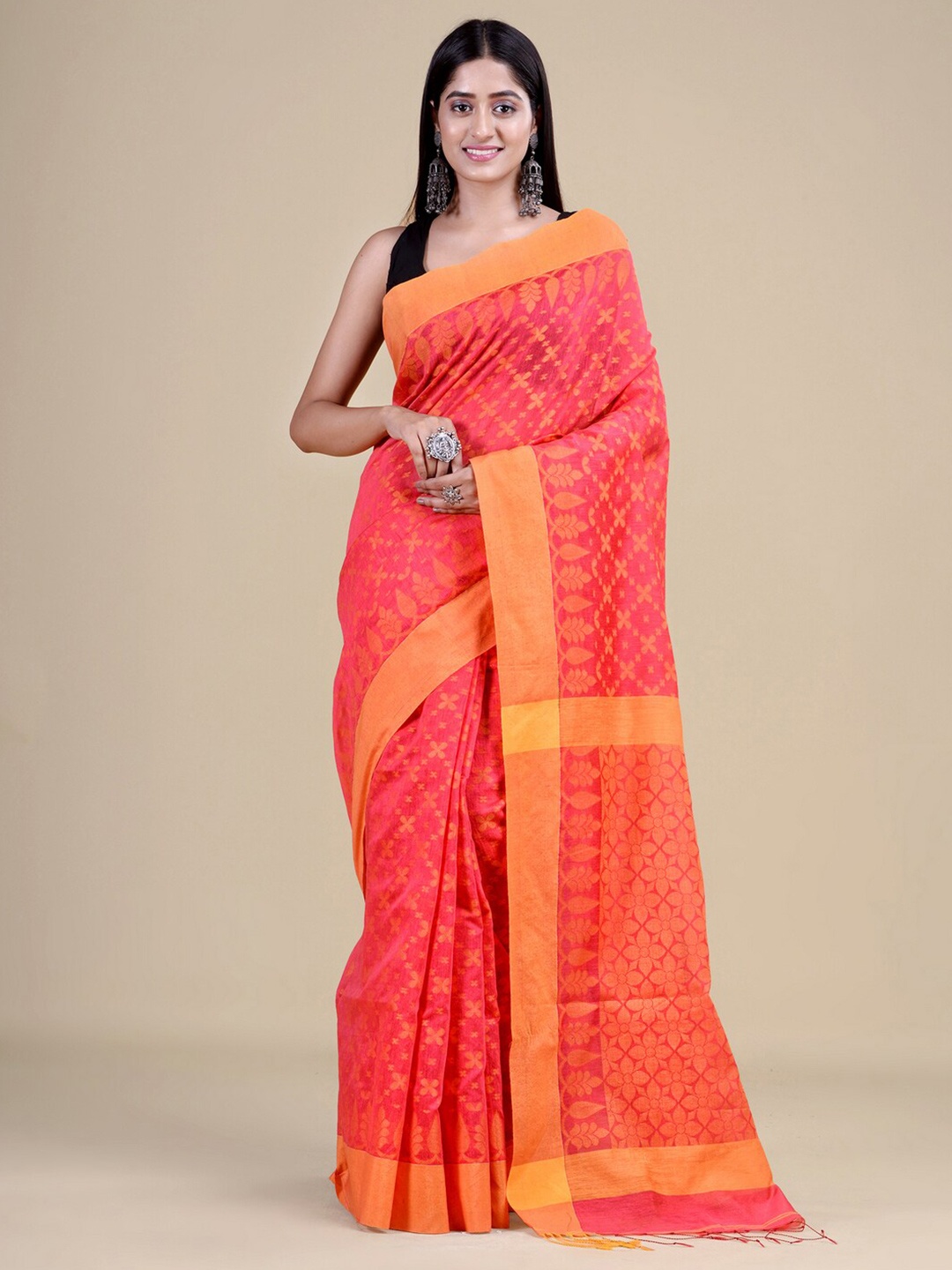 

Laa Calcutta Pink & Orange Woven Design Jute Silk Jamdani Saree