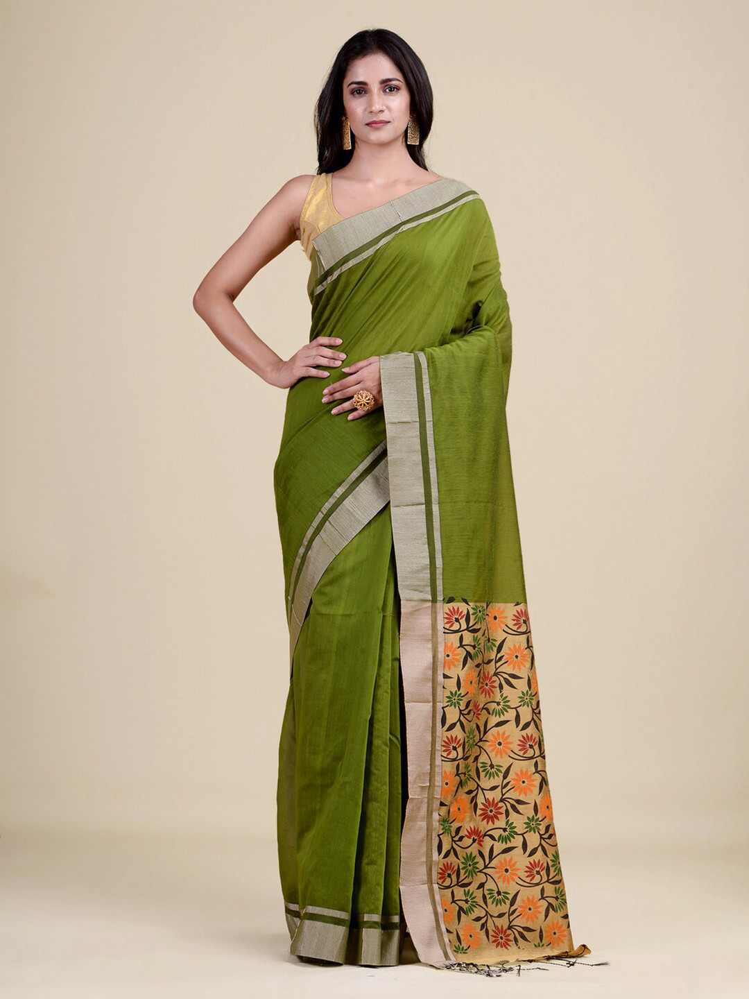 

Laa Calcutta Green & Orange Jute Silk Jamdani Saree
