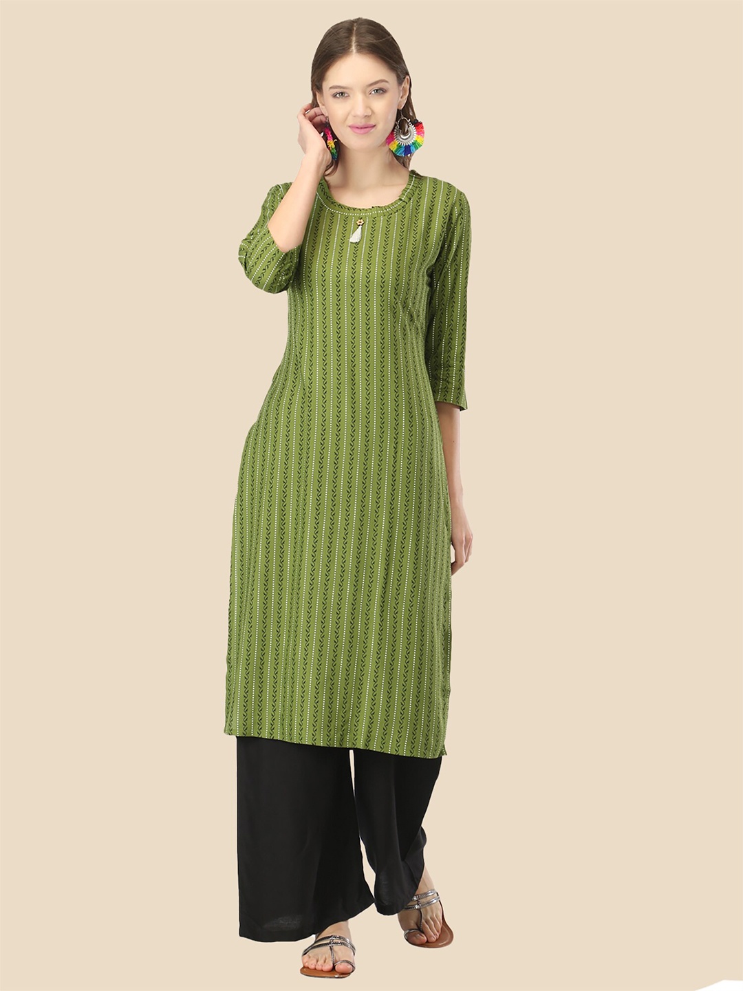 

FEMMIBELLA Women Green & Black Printed Kurta