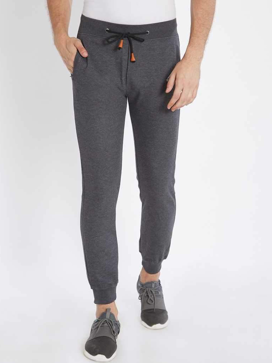 

Status Quo Men Grey Solid Cotton Joggers