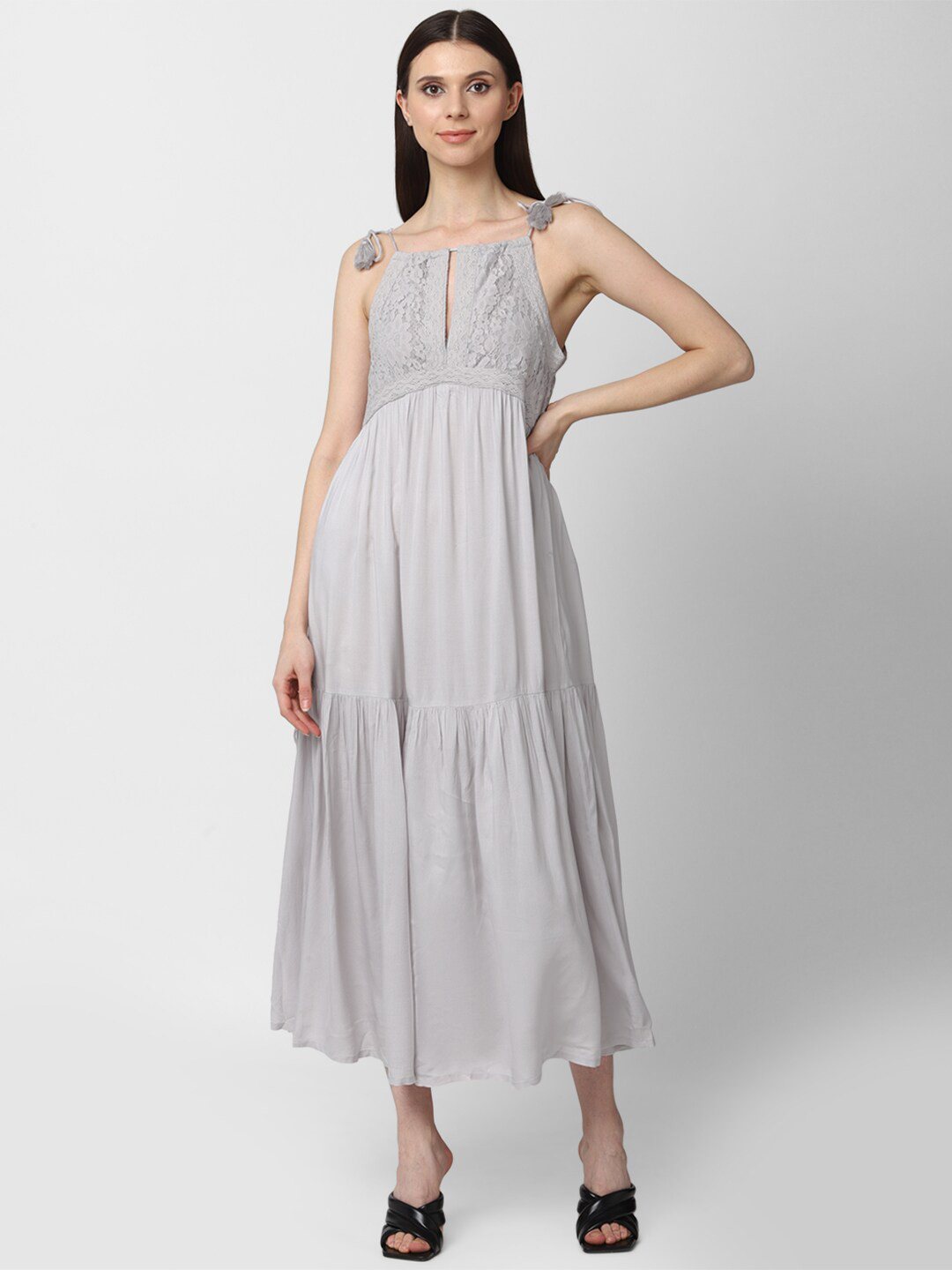 

FOREVER 21 Grey Laced Maxi Dress