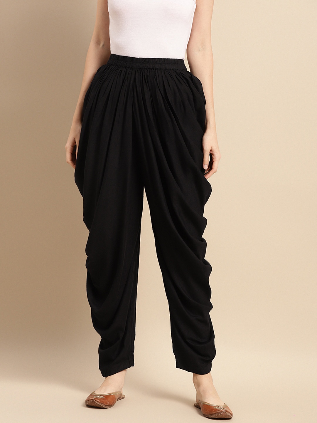 

Saadgi Women Black Solid Dhoti Pants