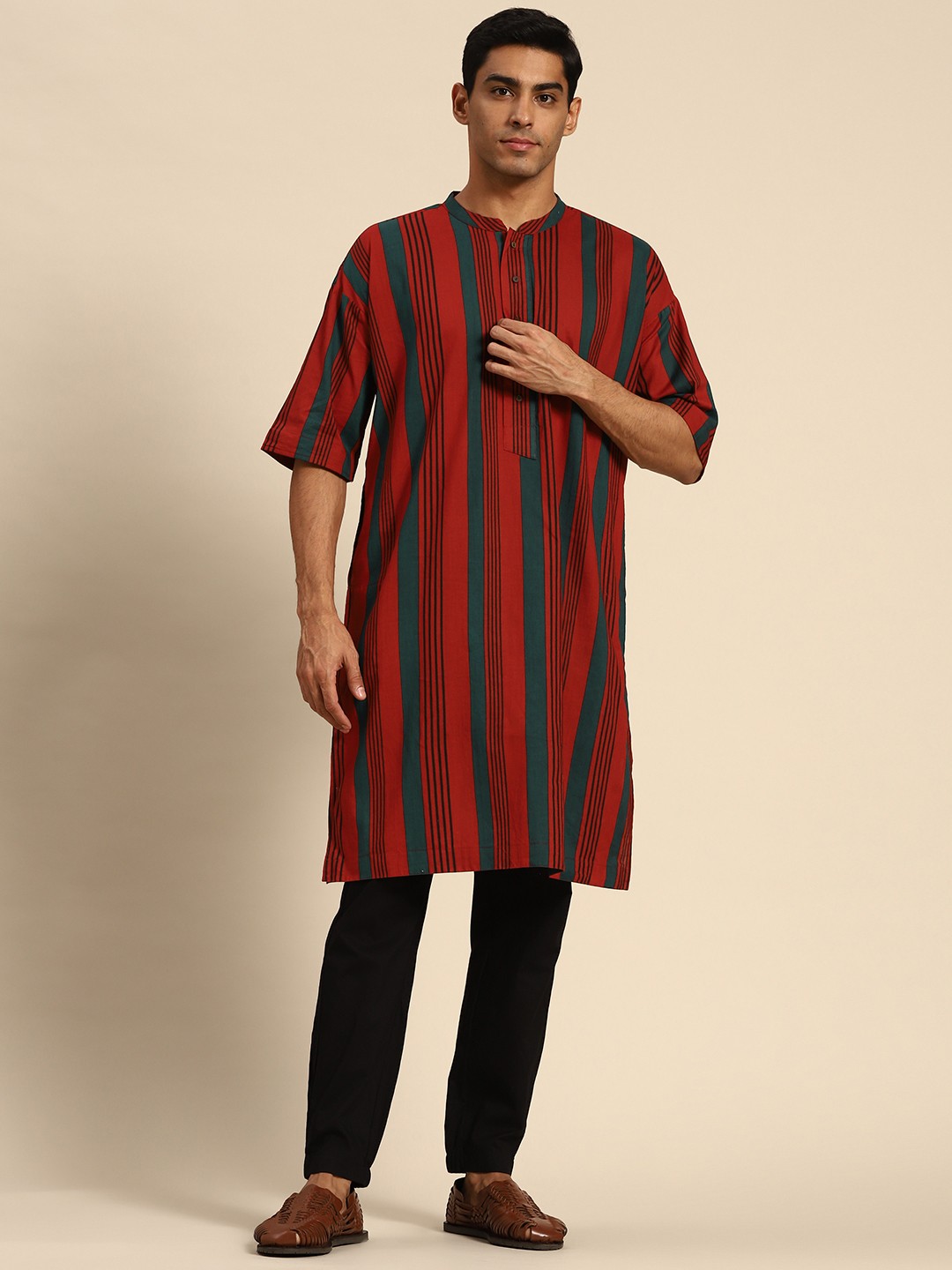 

Anouk Men Red Striped Pure Cotton Kurta with Pyjamas