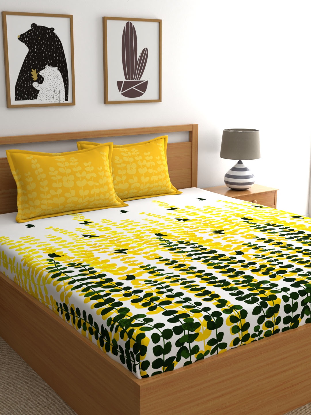 

My Room Yellow & White Floral 140 TC Queen Bedsheet with 2 Pillow Covers