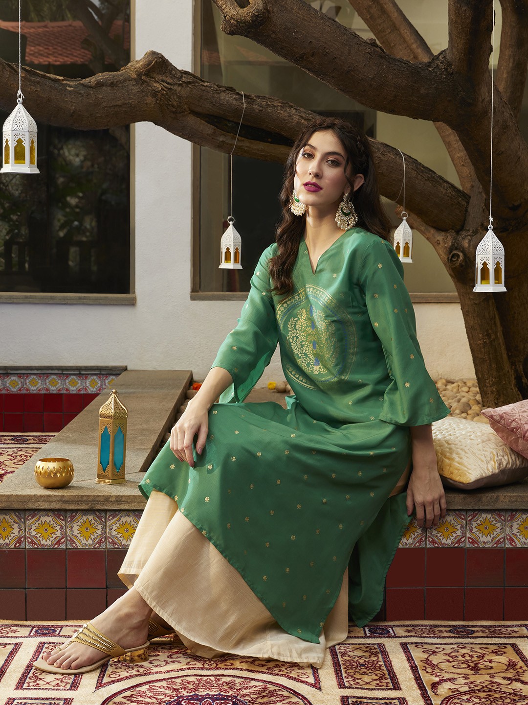 

Anouk Women Green Ethnic Motifs Printed Flared Sleeves Kurta