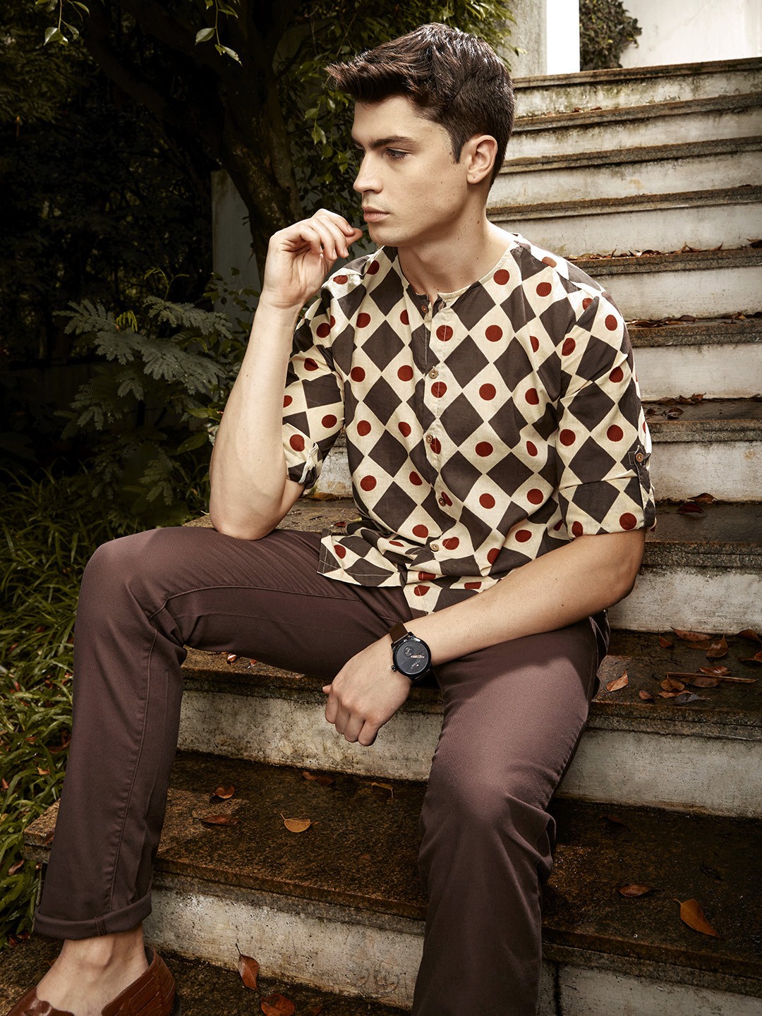

Anouk Men Beige & Brown Geometric Printed Kurta