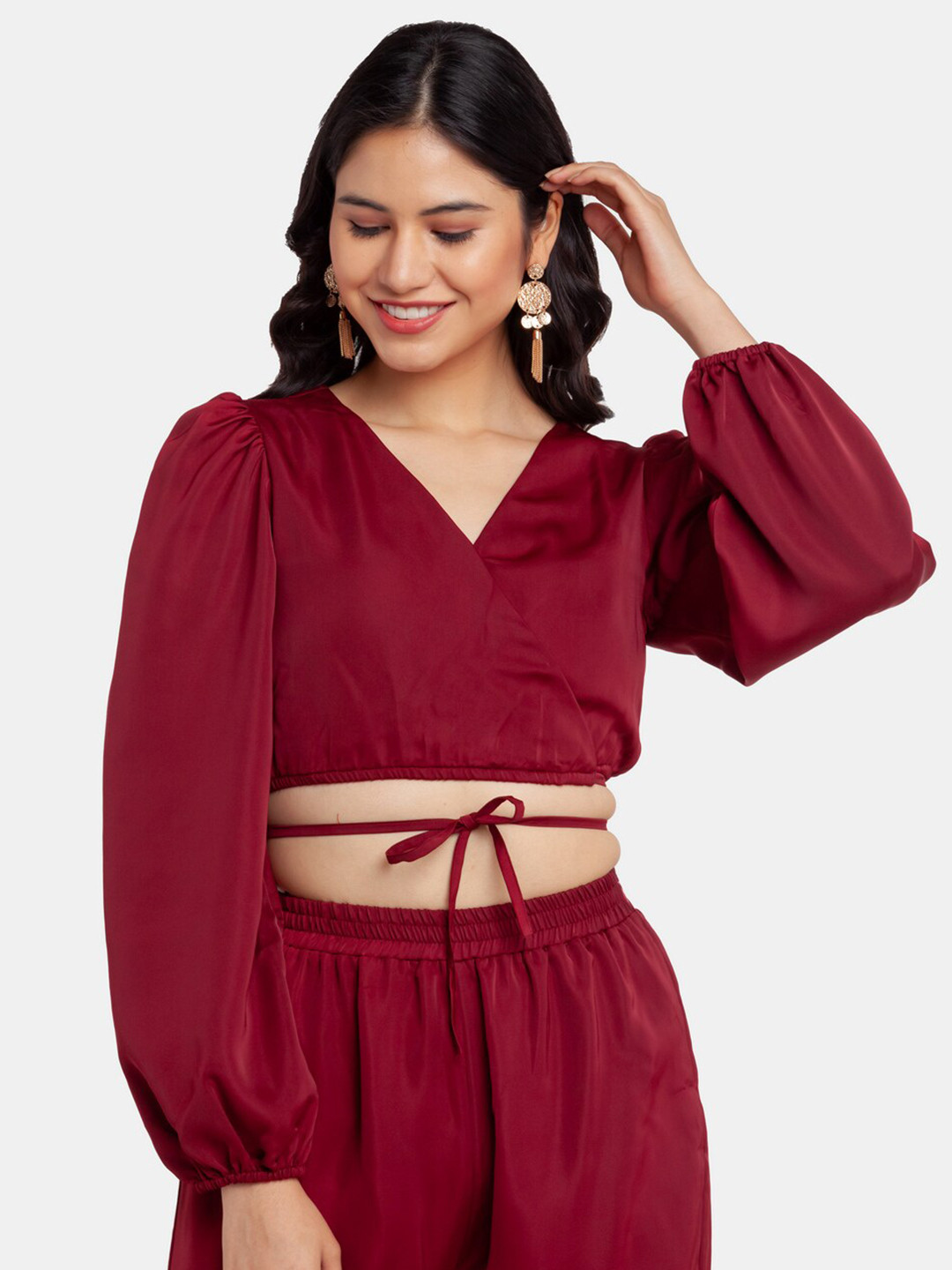 

Zink London Women Maroon Solid Polyester V-Neck Crop Top