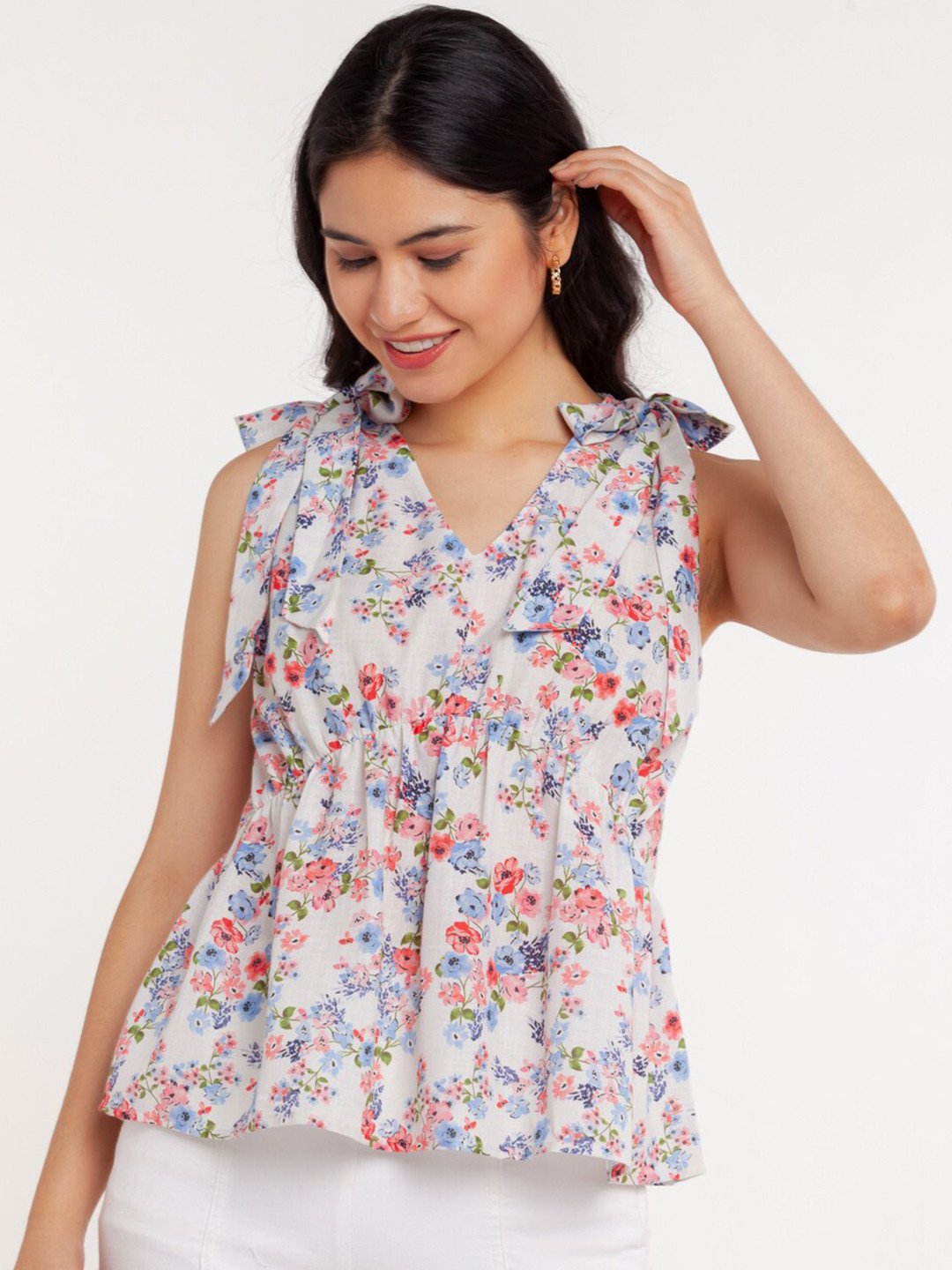 

Zink London White Floral Print Top