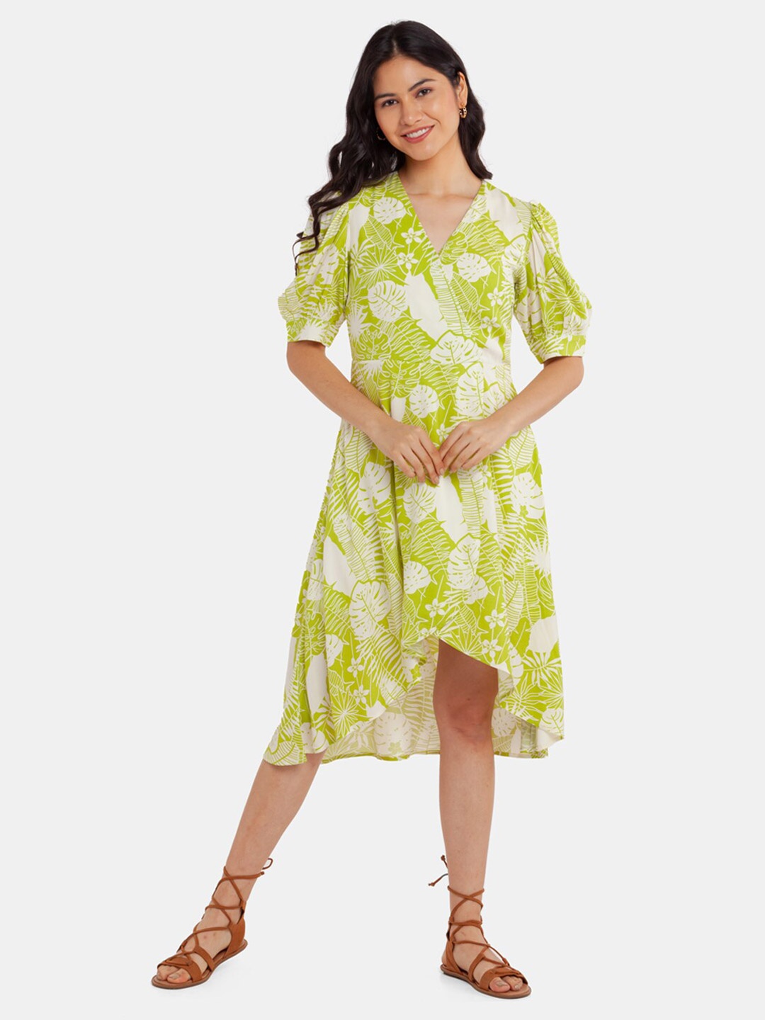 

Zink London Women Green Printed Floral Dress