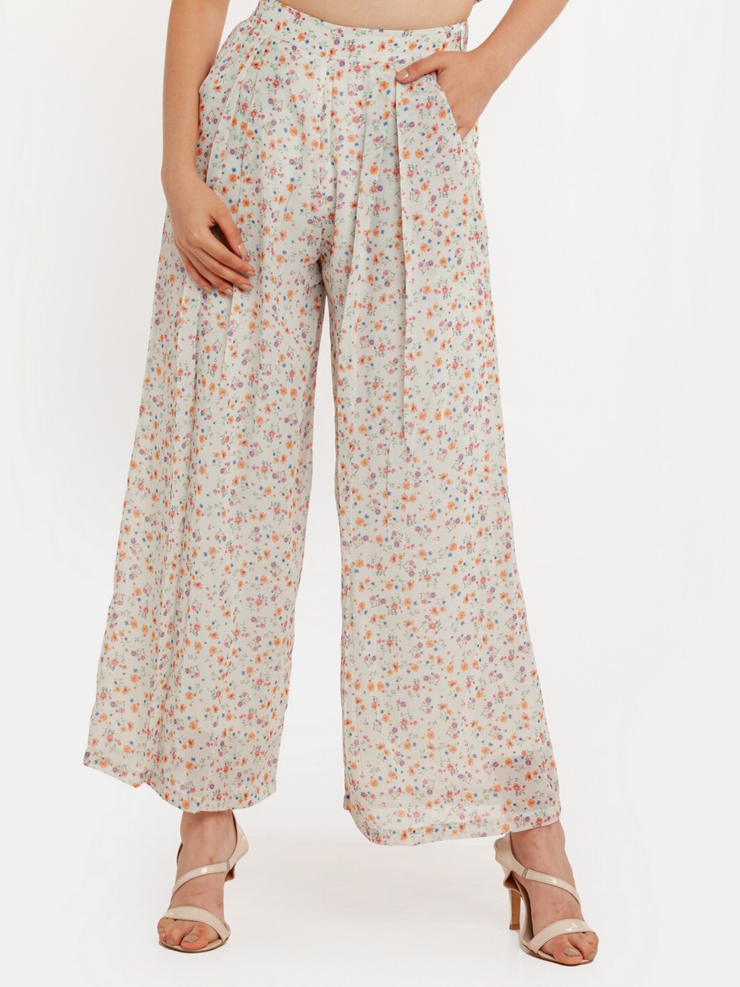 

Zink London Women Off White & Orange Floral Printed Palazzos