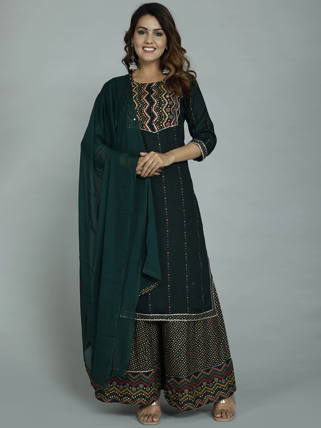 

gvs shoppe Women Green Ethnic Motifs Yoke Design Mirror Work Kurta Skirt & With Dupatta