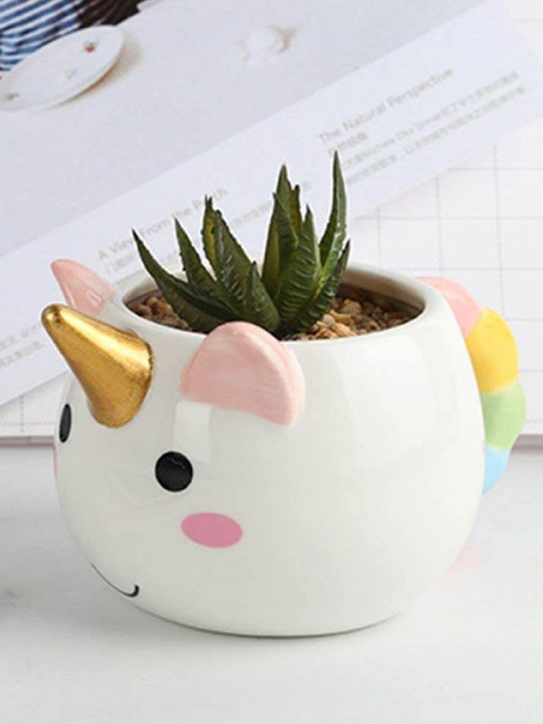 

Awestuffs White & Gold-Toned Printed Ceramic Glossy Mug 300ml